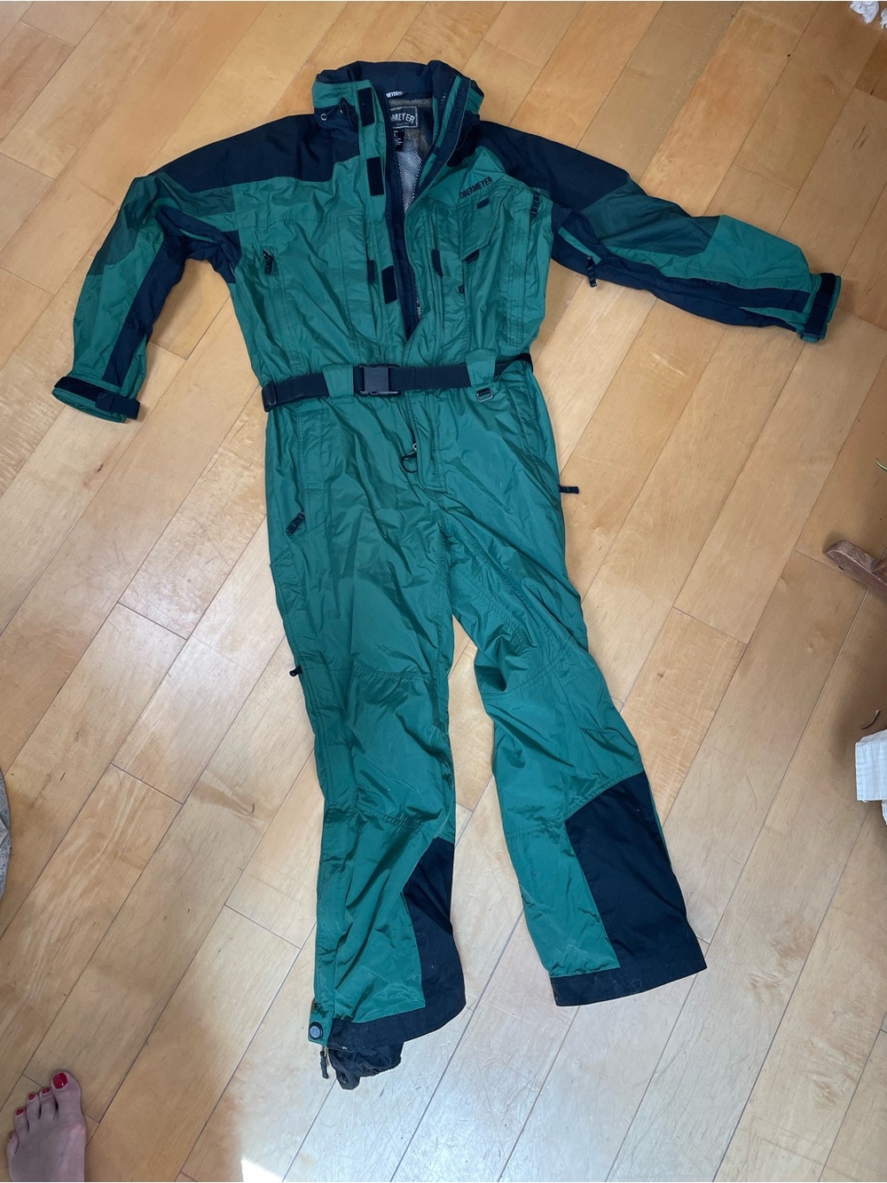 Obermeyer Dark Green, Black Mesh-Lined Men's Ski  Snow Suit